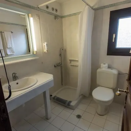 Hotel Anesis Karpenísion