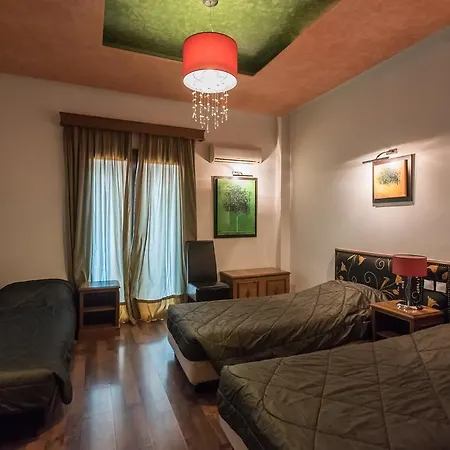 Anesis Hotel Karpenísion