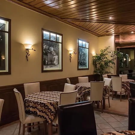 Anesis Ξενοδοχείο 3*